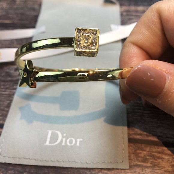 Christian Dior  Gold Mint Vintage Bracelet with Crystals - Picture 2 of 8